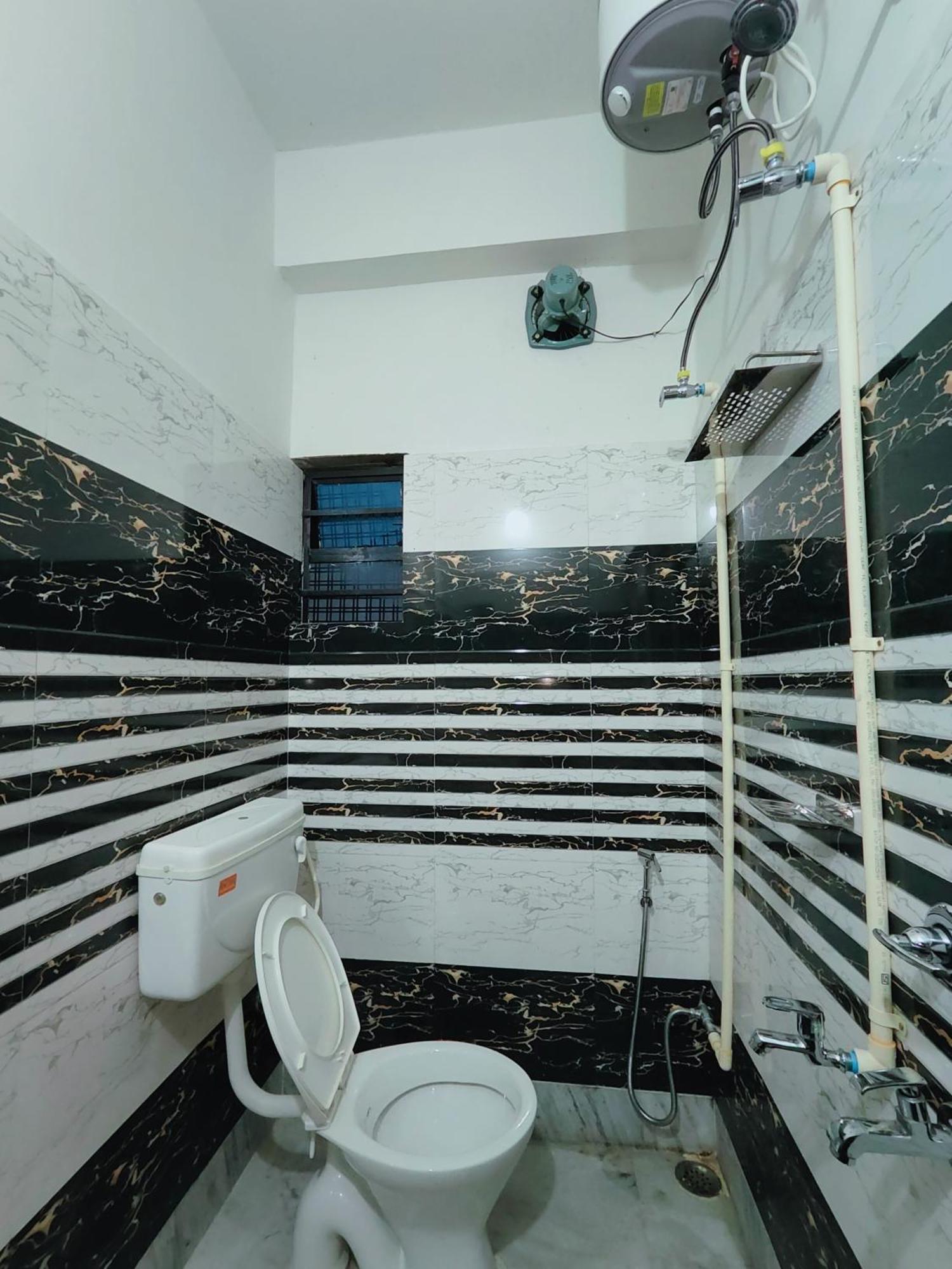 Gulab Lodge Siliguri Exterior photo