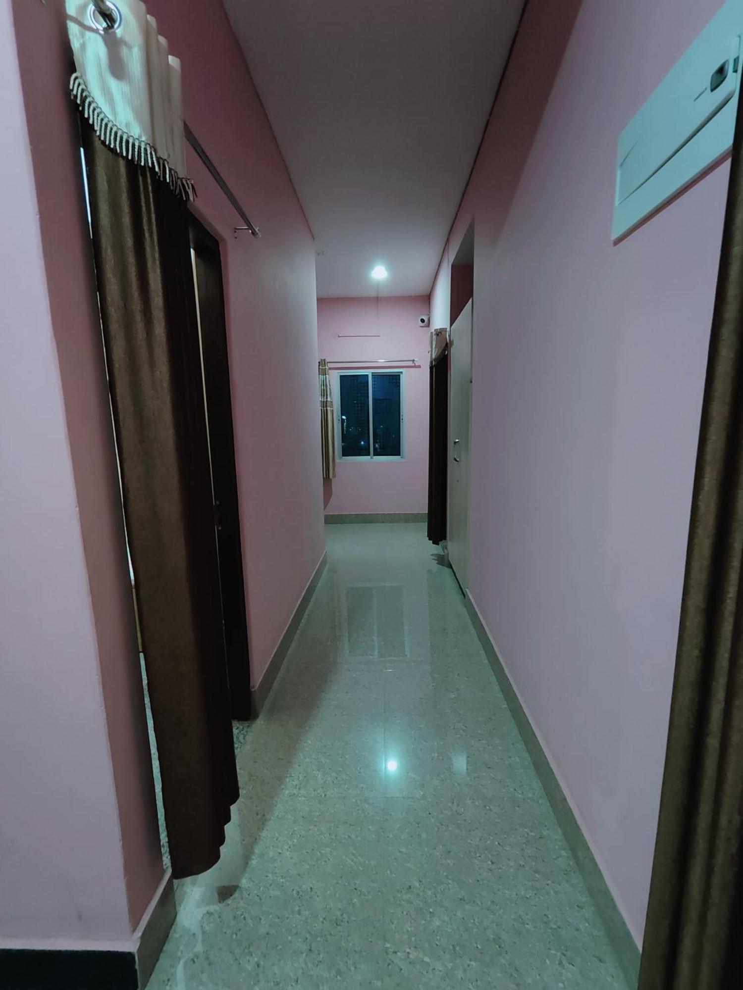 Gulab Lodge Siliguri Exterior photo